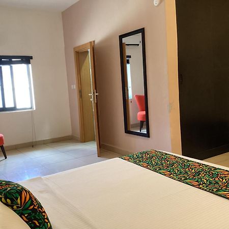 Adis Hotels Prime Ібадан Екстер'єр фото