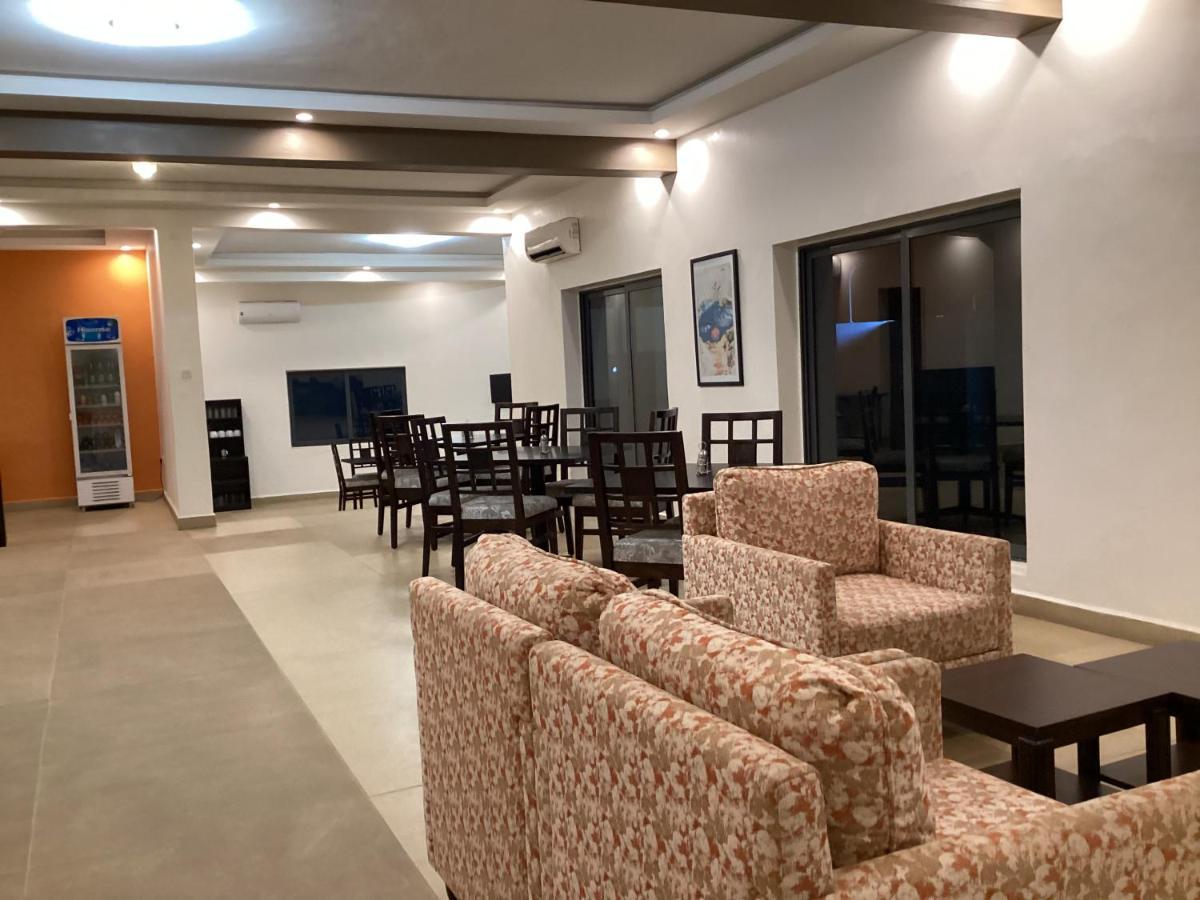 Adis Hotels Prime Ібадан Екстер'єр фото